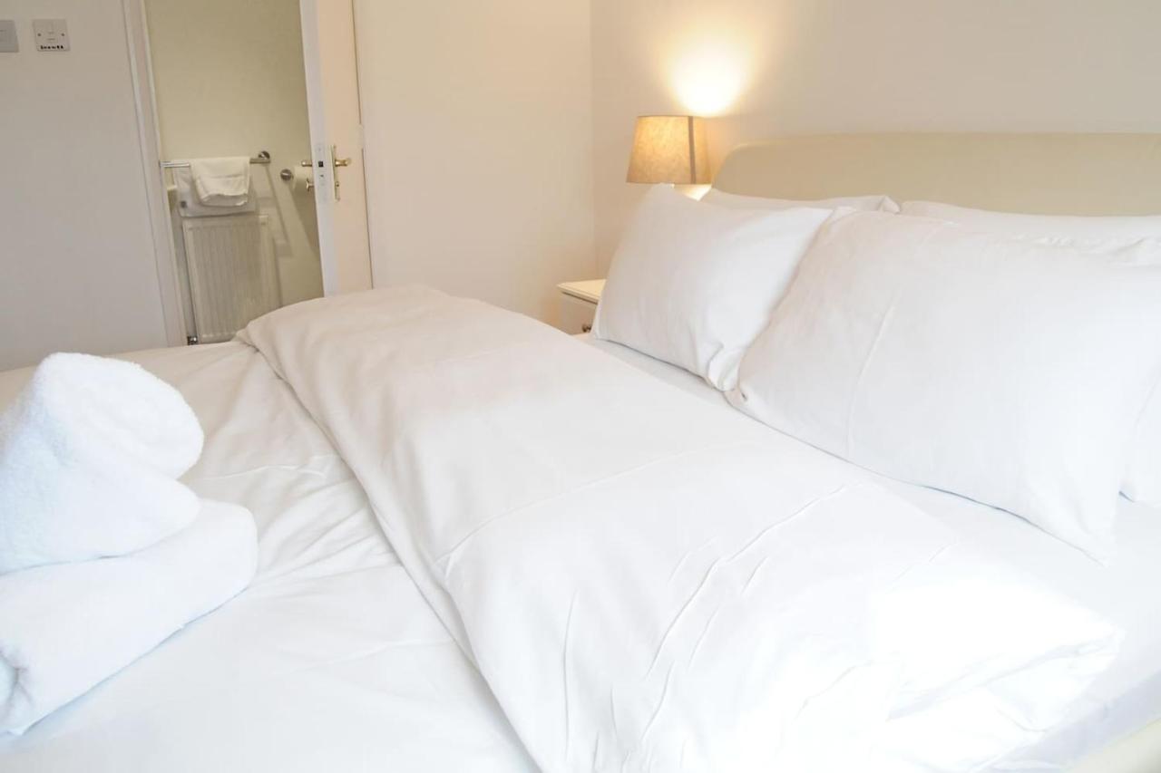 Peaceful And Quiet Apartment In A Bustling City Edinburgh Eksteriør billede