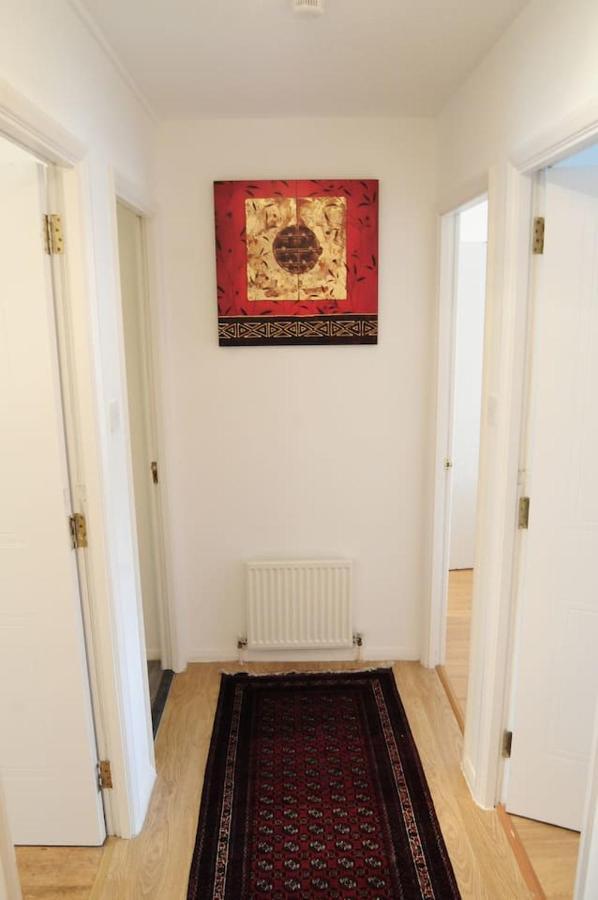 Peaceful And Quiet Apartment In A Bustling City Edinburgh Eksteriør billede